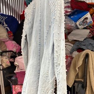 Women's Light Blue Pearl Embellished Jeans